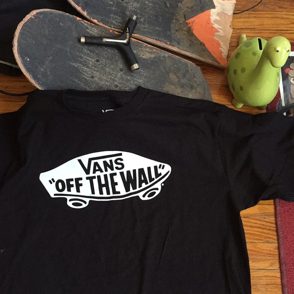 NEW, Vans Tee!!!!